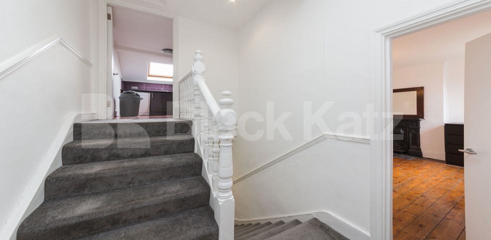 			New Instruction In Heart Of Crouch End !, 2 Bedroom, 1 bath, 1 reception Flat			 Elder Avenue, Crouch End